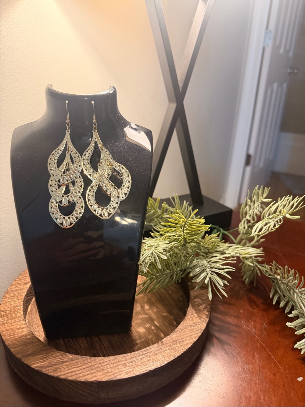 SHEIN Gold-Tone Filigree Teardrop Faux Floral Earrings